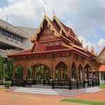 Le kitch des temples thaïlandais