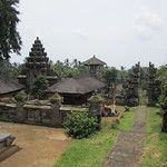 Le temple Besakih & sa version miniature Kehen