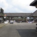 Le temple Besakih & sa version miniature Kehen