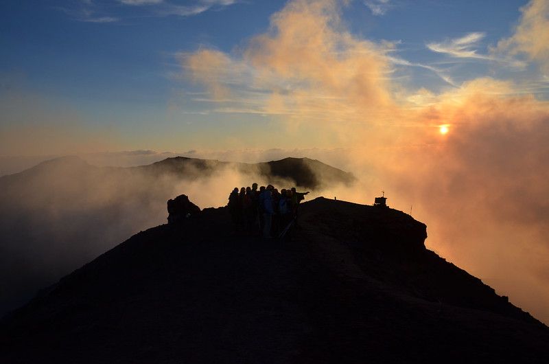 L'ascension du Stromboli et les paisibles îles Éoliennes